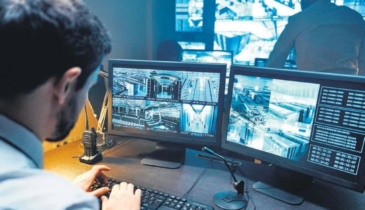 Bebek Otel&rsquo;de gizli kamera skandalı! &Uuml;nl&uuml;lerin gizli arşivi &ccedil;ıktı, G&ouml;rsel 2