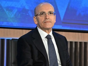 Hazine ve Maliye Bakanı Şimşek, New York temaslarını tamamlayarak &uuml;lkeye d&ouml;nd&uuml;