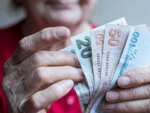 Emeklinin g&ouml;z&uuml; TBMM'de! Kritik g&ouml;r&uuml;şme i&ccedil;in geri sayım başladı