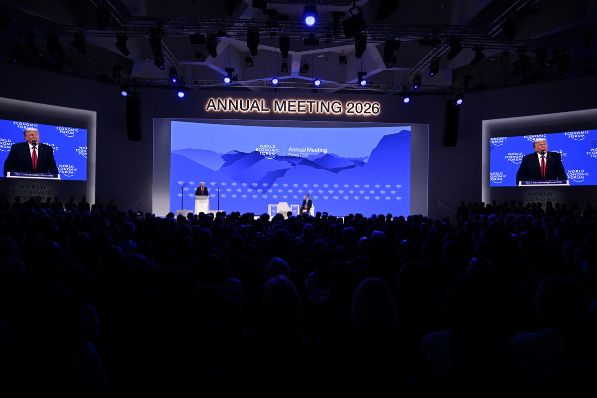 ABD Başkanı Trump tan Davos Zirvesi nde &ccedil;ok konuşulacak s&ouml;zler! Gr&ouml;nland ı işaret etti: "Geri vermek hataydı", G&ouml;rsel 3