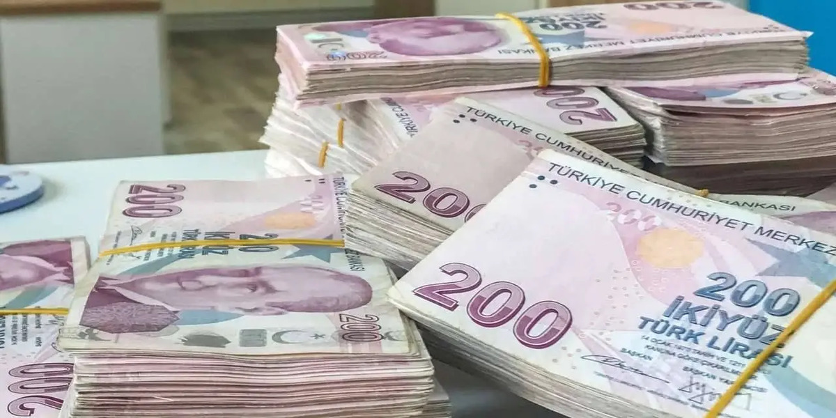 Emekliler dikkat! 60.000 TL için kamu bankaları düğmeye bastı: İşte 2026 yeni kredi şartları..., Görsel 1