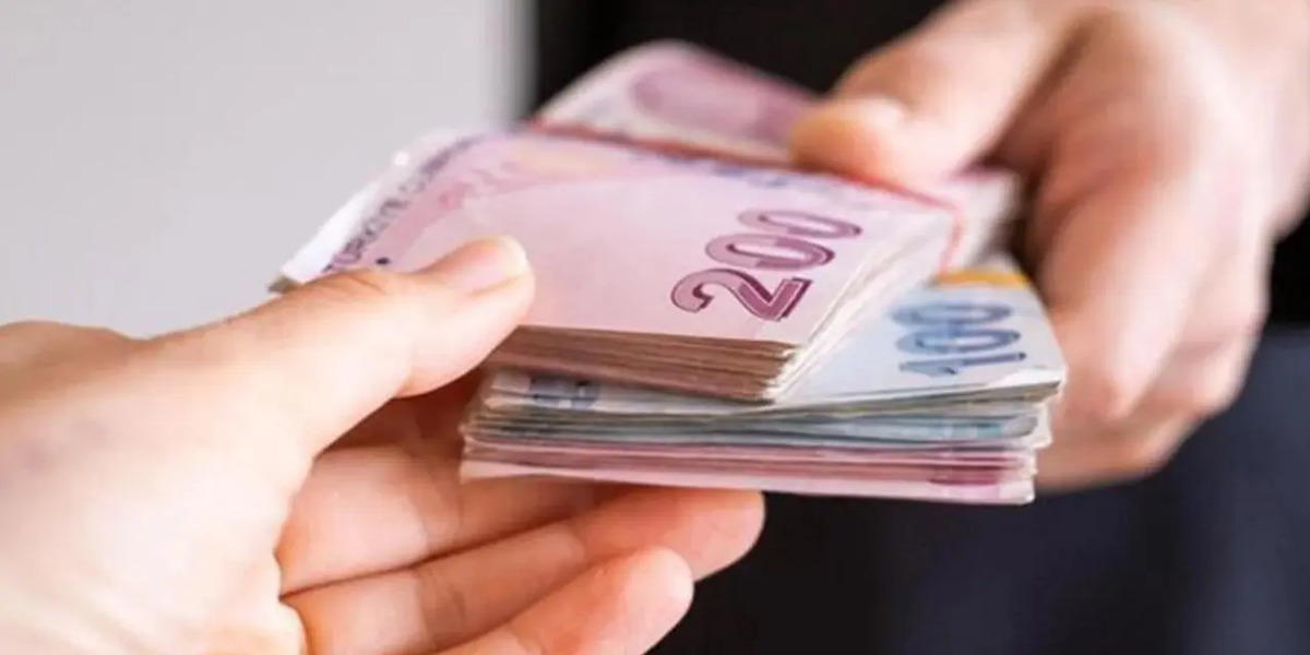Acil Nakit Arayanlar Dikkat! İhtiya&ccedil; Kredisi Faizleri D&uuml;şt&uuml; m&uuml;? İşte En Ucuz Krediyi Veren 3 Banka, G&ouml;rsel 1