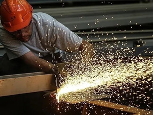 ABD'de imalat sanayi PMI, ocakta hafif y&uuml;kseldi