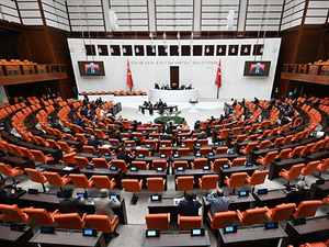Meclis'te yeni haftanın g&uuml;ndemi: Komisyon mesaisinin s&uuml;rmesi bekleniyor
