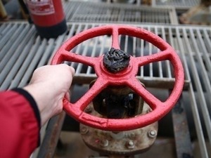 Gaz fiyatları fırladı, depolarda alarm zilleri &ccedil;alıyor