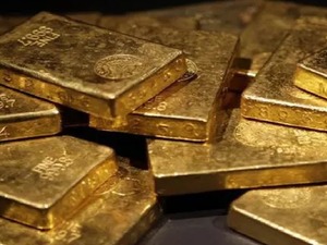 Altının gramı 7 bin 100 liradan işlem g&ouml;r&uuml;yor