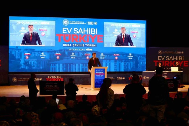 Niğde&rsquo;de TOKİ hak sahipleri kura ile belirlendi, G&ouml;rsel 1