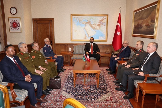 Bakan G&uuml;ler, Libya Savunma Bakan Vekili Zubi&rsquo;yi kabul etti, G&ouml;rsel 1