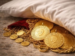 Altın yeni haftaya d&uuml;ş&uuml;şle uyandı! Gram altın ne kadar? (2 Şubat 2026 g&uuml;ncel fiyatlar)