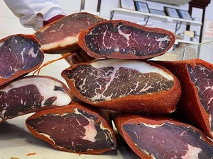Pastırmanın kilosu 2 bin liraya &ccedil;ıktı