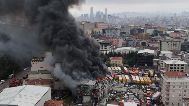 Ataşehir’deki fabrika yangını söndürüldü, Görsel 2
