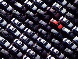 İngiltere'de ara&ccedil; &uuml;retimi ocakta y&uuml;zde 13,6 azaldı
