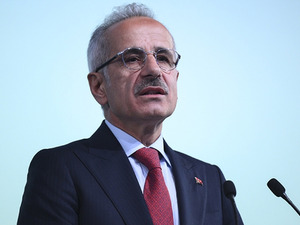 Bakan Uraloğlu'ndan Van'da hayatını kaybeden KGM &ccedil;alışanları i&ccedil;in başsağlığı mesajı
