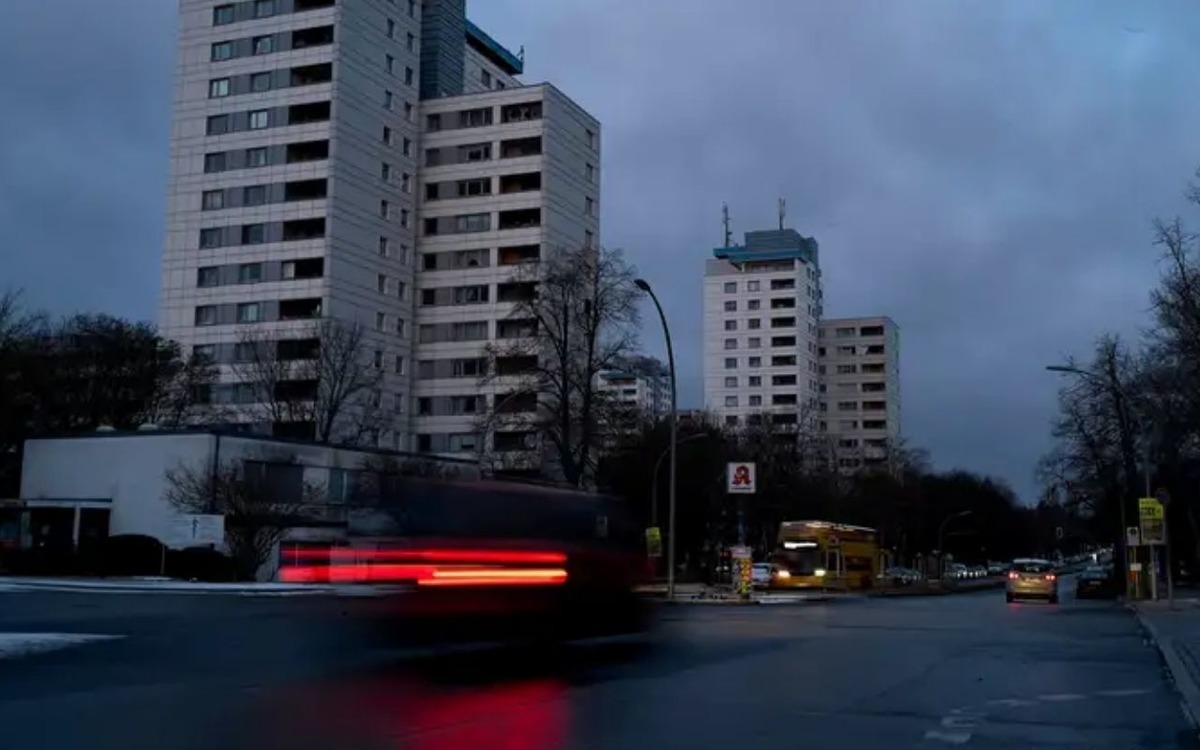 Almanya&rsquo;nın Stuttgart kentinde elektrik kesintisi yaşanıyor, G&ouml;rsel 1