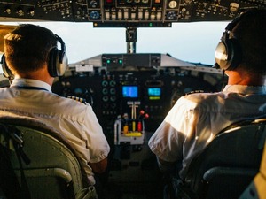 B&ouml;l&uuml;m ve tecr&uuml;be şartı yok! THY pilot alımı yapacak