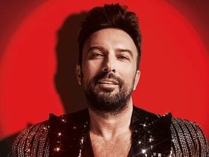 Dudak u&ccedil;uklatan iddia! Megastar Tarkan İstanbul'daki konserlerinden ne kadar kazandı?