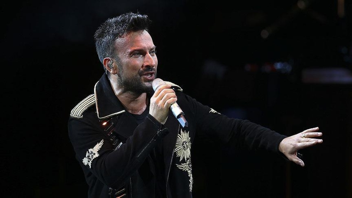 Dudak uçuklatan iddia! Megastar Tarkan İstanbul daki konserlerinden ne kadar kazandı?, Görsel 2