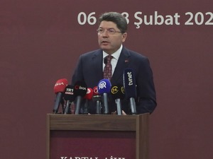 Bakan Tun&ccedil;'tan IBAN a&ccedil;ıklaması: Dolandırıcılığa maruz kalacağınızı d&uuml;ş&uuml;nmeniz gerekir
