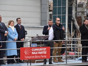 &Ouml;zg&uuml;r &Ouml;zel: CHP iktidarında KDV, &Ouml;TV yok; mazot 35 lira!