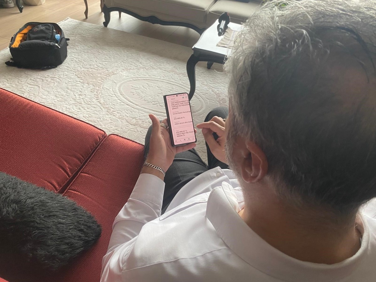 Hesabına bilmediği yerden 426 bin TL para geldi, neye uğradığını şaşırdı! "Ulaşan olmazsa bağışlarım", G&ouml;rsel 2