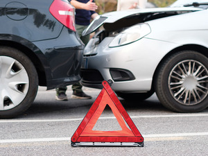 Yeni Sistem Geliyor: Kaza Yapan Ara&ccedil; Sahipleri &Ouml;demeyi Beklemeyecek