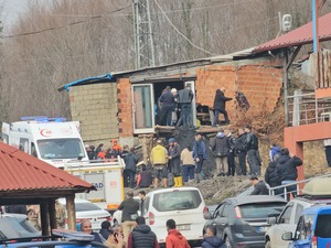 Zonguldak'ta maden ocağı g&ouml;&ccedil;t&uuml;: Mahsur kalan iş&ccedil;iler var