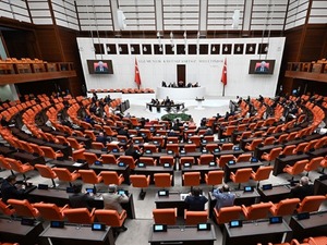 "Ter&ouml;rs&uuml;z T&uuml;rkiye" komisyonunda ortak rapor oy &ccedil;okluğuyla kabul edildi