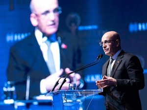 Bakan Şimşek: "Vergi harcamalarını milli gelire oranla d&uuml;ş&uuml;rd&uuml;k"