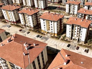 "Y&uuml;zyılın Konut Projesi" kapsamında Uşak'ta yapılacak konutların kurası &ccedil;ekildi