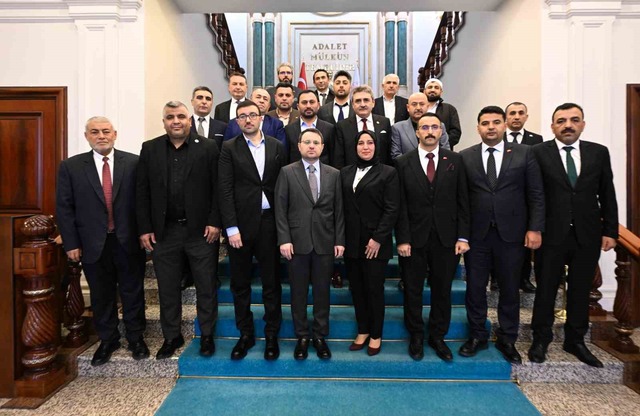 Bakan G&uuml;rlek: "G&uuml;&ccedil;l&uuml; toplum g&uuml;&ccedil;l&uuml; T&uuml;rkiye&rsquo;nin temelidir", G&ouml;rsel 1