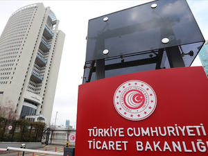 Ticaret Bakanlığı a&ccedil;ıkladı! "Hizmet ihracatını desteklerle daha da g&uuml;&ccedil;lendiriyoruz"
