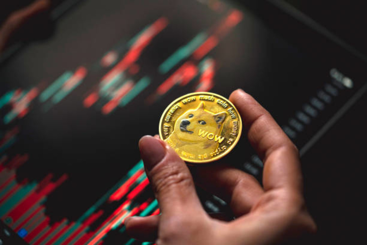 Savaşın etkisi kriptoya yansıdı! Bitcoin direndi, altcoinlerde sert düşüş, Görsel 1