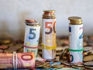 Avrupa'da gaz fiyatları 50 euronun altına indi
