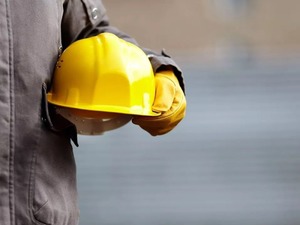 İnşaat sekt&ouml;r&uuml; d&uuml;nyada alarm veriyor: İngiltere'de &uuml;st &uuml;ste 14 aylık d&uuml;ş&uuml;ş