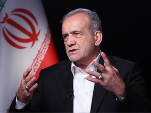 Pezeşkiyan&rsquo;dan b&ouml;lge &uuml;lkelerine f&uuml;ze saldırısı konusunda yeni a&ccedil;ıklama