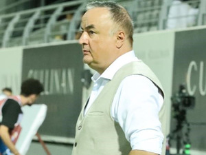 Fenerbah&ccedil;e'nin eski hocası Engin Fırat'tan acı haber