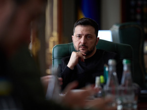 Zelenskiy duyurdu: &Uuml;&ccedil;l&uuml; m&uuml;zakereler ertelendi