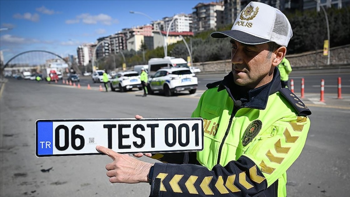 İ&ccedil;işleri Bakanı &Ccedil;ift&ccedil;i talimat verdi! APP plaka cezalarında yeni karar, G&ouml;rsel 1
