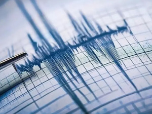 Denizli beşik gibi sallanıyor! 4 b&uuml;y&uuml;kl&uuml;ğ&uuml;nde bir deprem daha meydana geldi