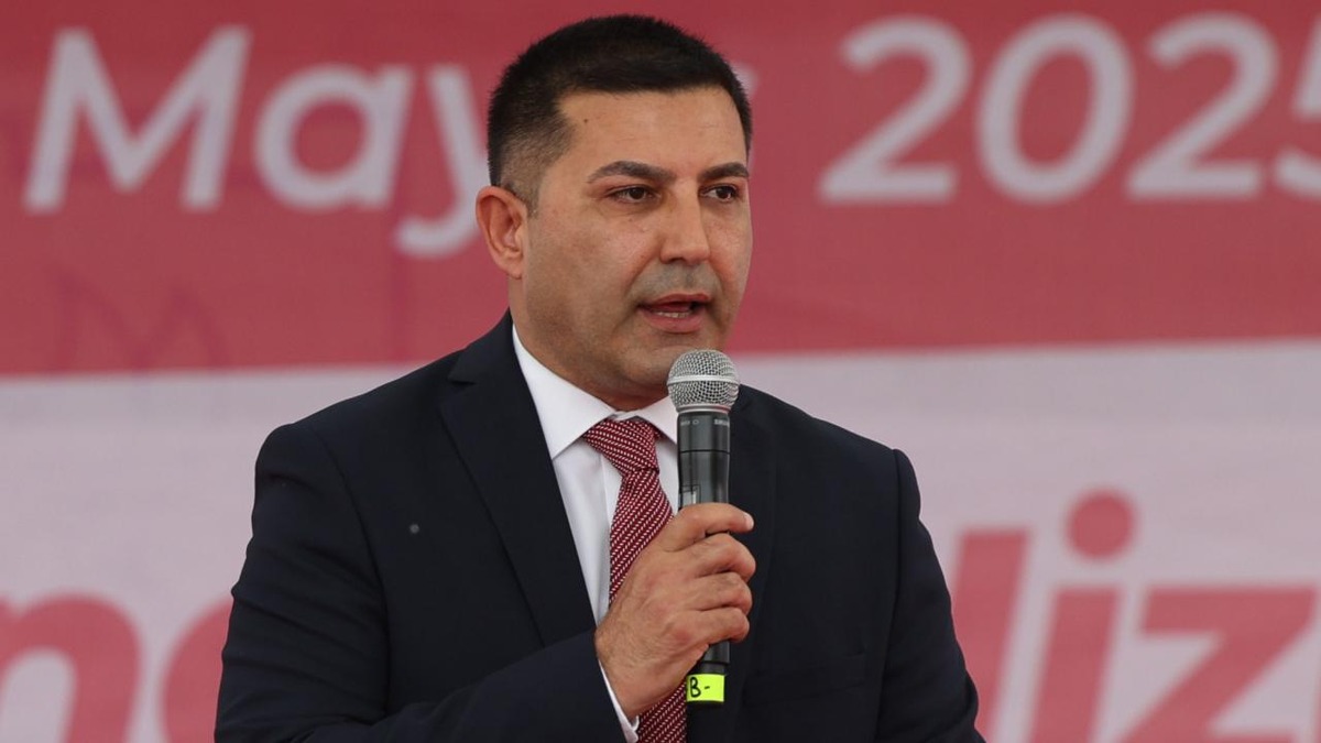 Kuşadası&rsquo;nda hareketli sabah: Belediye Başkanı &Ouml;mer G&uuml;nel g&ouml;zaltına alındı, G&ouml;rsel 1