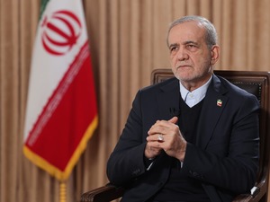 Pezeşkiyan: İran, savaşı başlatmadı ve s&uuml;rd&uuml;rmeyi de istemiyor