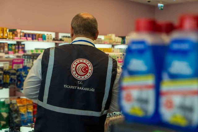 Marketlere bayram &ouml;ncesi sıkı denetim! 611 bin TL para cezası kesildi, G&ouml;rsel 3