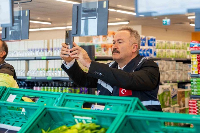 Marketlere bayram &ouml;ncesi sıkı denetim! 611 bin TL para cezası kesildi, G&ouml;rsel 1