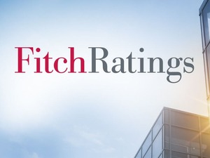 Fitch T&uuml;rkiye'nin kredi g&ouml;r&uuml;n&uuml;m&uuml;n&uuml; "Durağan" olarak g&uuml;ncelledi