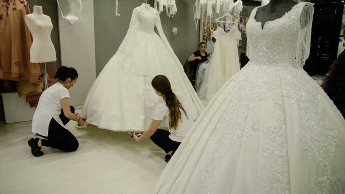 Kapıdan giren 500 TL ödüyor! Gelinlik deneme ücretleri arttı, Görsel 1