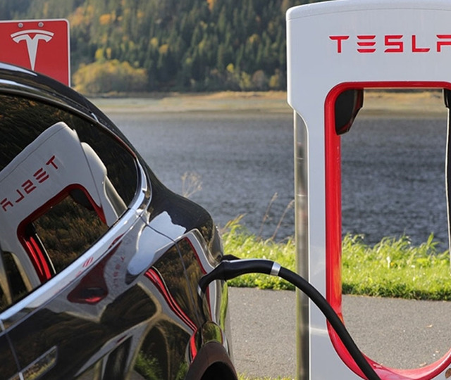 Tesla şarj fiyatlarına zam yaptı! &Uuml;cretler y&uuml;zde 5 y&uuml;kseldi