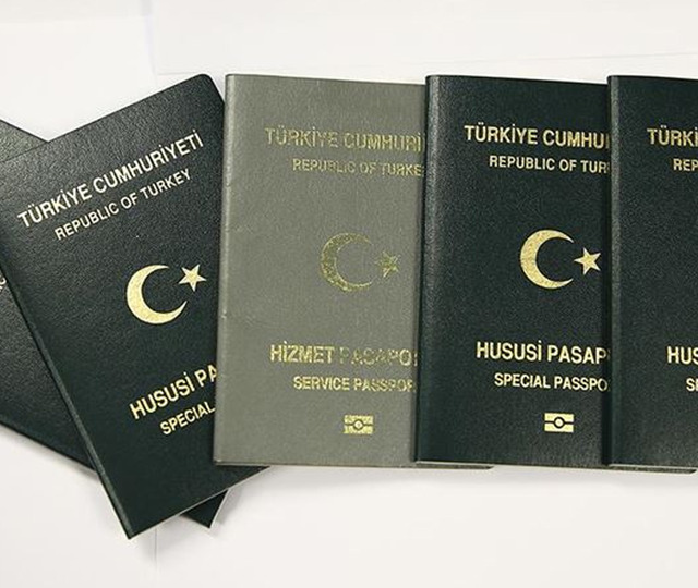 Teklif Meclis'te! Bir meslek grubuna daha yeşil pasaport geliyor