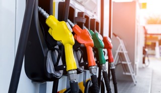 Benzin, motorin ve LPG fiyatı ne kadar? (10 Mayıs 2026 güncel fiyatlar)