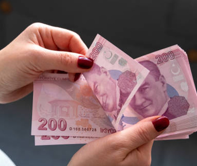 2026 Kurban Bayramı emekli ikramiyesi &ouml;deme tarihi belli oldu