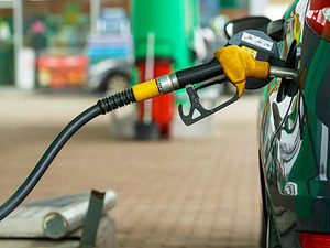 Akaryakıtta g&uuml;ncel rakamlar! Benzin, motorin ve LPG fiyatları